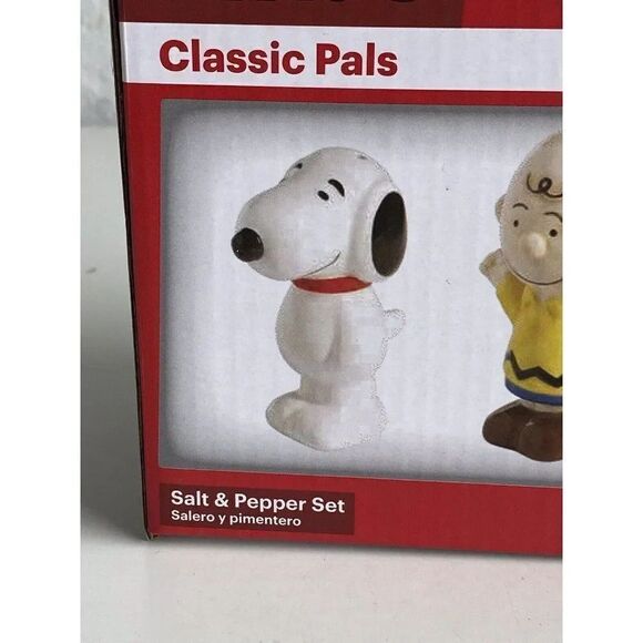 Peanuts Classic Pals Snoopy & Charlie Brown Ceramic Salt & Pepper Set NEW - Picture 6 of 15